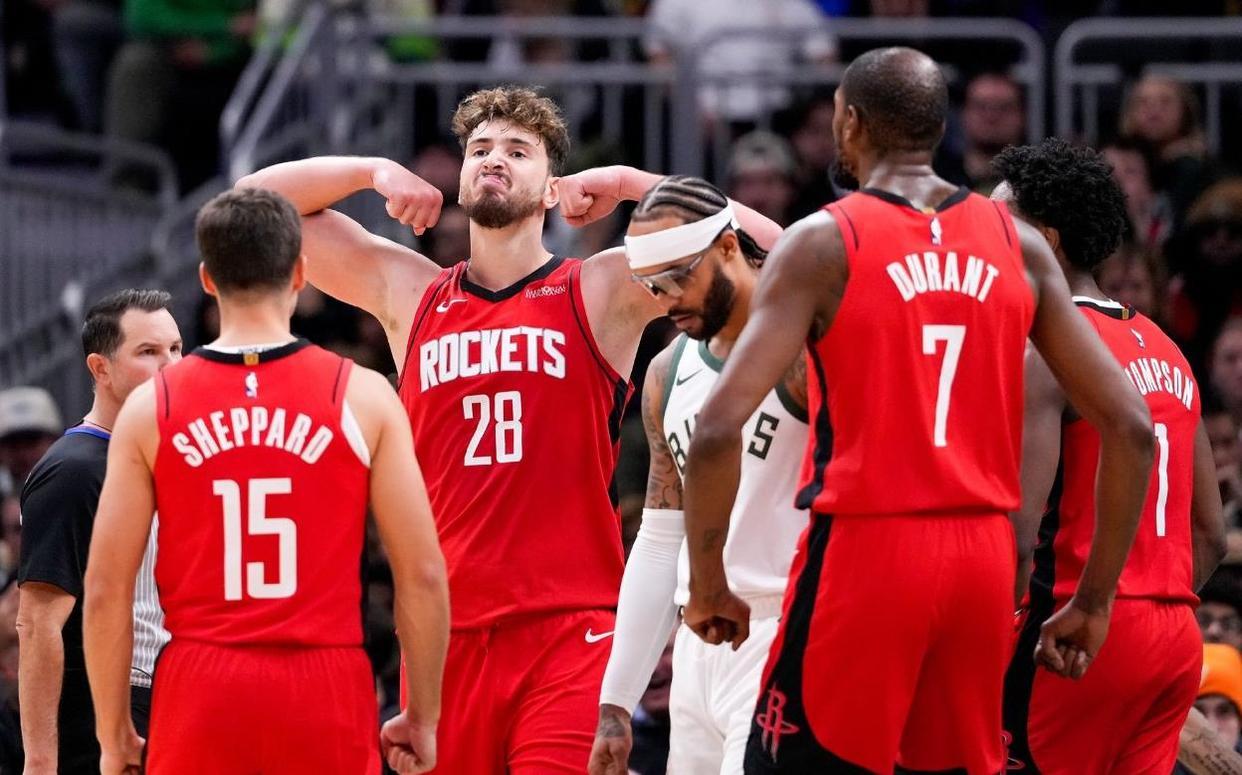 火箭对开拓者！伤病报告：双核缺阵，新援下放，第4控卫火线归队